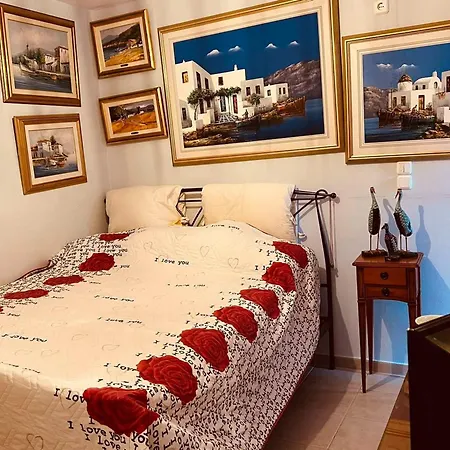 Elena's Seaview Maisonette *
